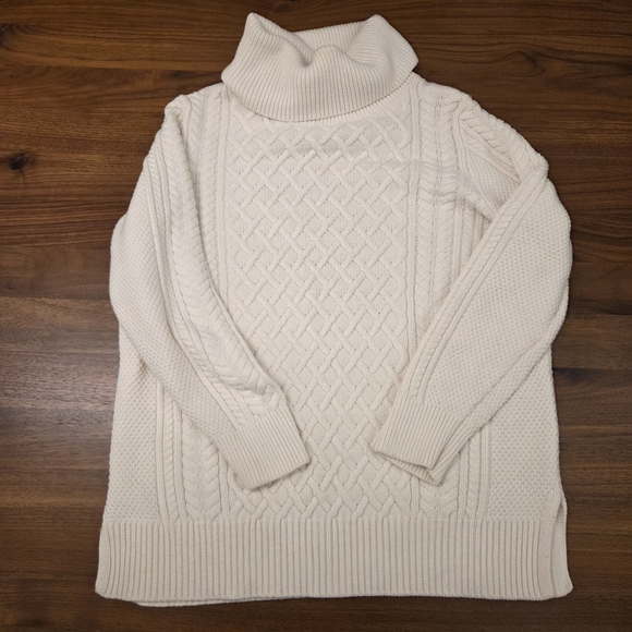 Banana Republic Sweaters - Banana Republic 100% Cotton Cable-Knit Long Sleeve Cream Turtleneck Sweater Med